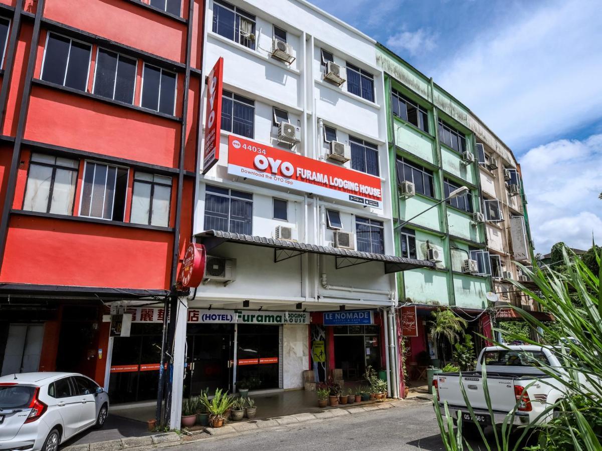 Oyo 44034 Furama Lodging House Kuching Dış mekan fotoğraf